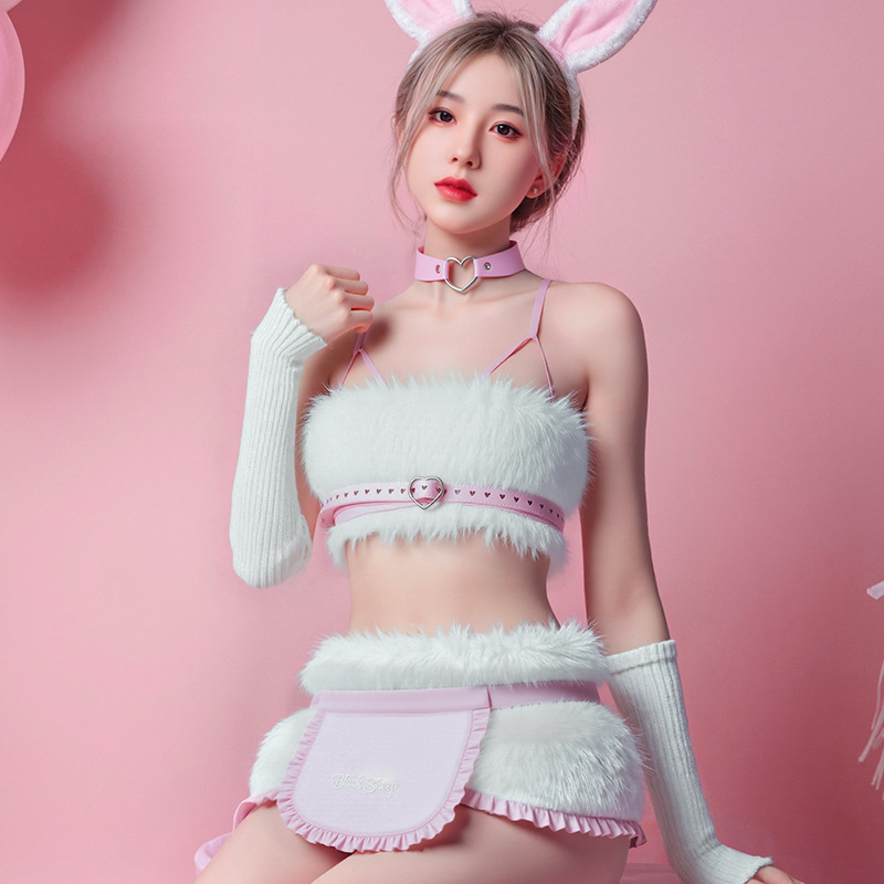 Adult Barbie doll - Image 3